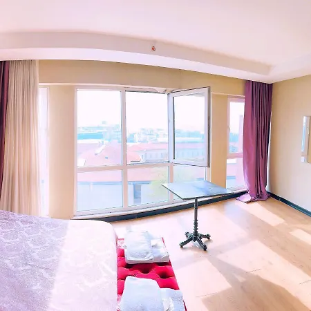 Harbiye & Suites *